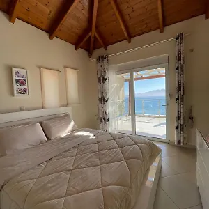 Anna Apartment